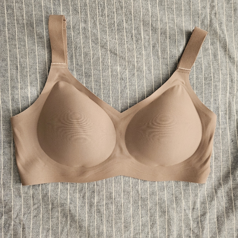Seamless Tan Bra